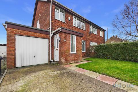 3 bedroom semi-detached house for sale, Hornby Drive, Newton-With-Scales PR4