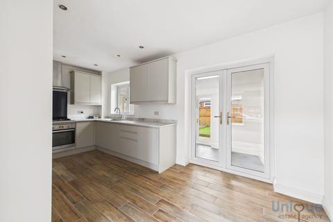 3 bedroom semi-detached house for sale, Hornby Drive, Newton-With-Scales PR4