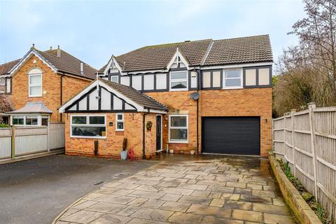4 bedroom detached house for sale, Wellesley Close, Clifton Moor, York, YO30 4YA