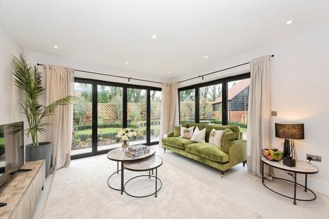 undefined, Huntersfield Farm, Fairlawn Road, Banstead, Surrey, SM7