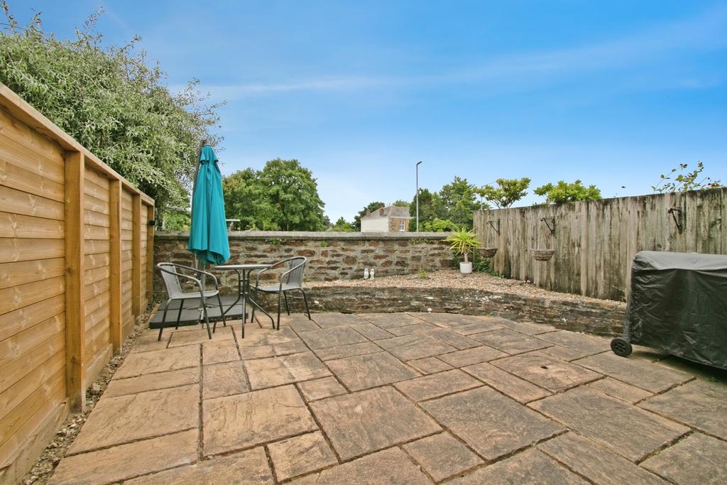 Rear Gardens