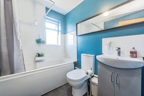 undefined, Warblington Close, TADLEY, Hampshire, RG26