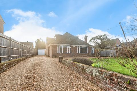undefined, The Street, TADLEY, Hampshire, RG26