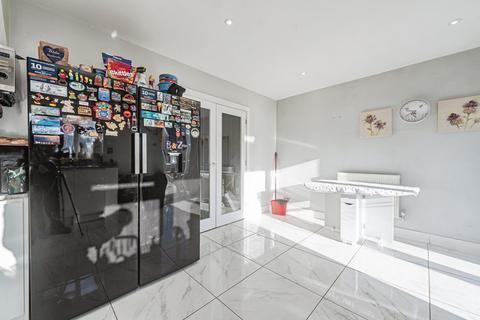 undefined, Stephens Road, Tadley, Hampshire, RG26