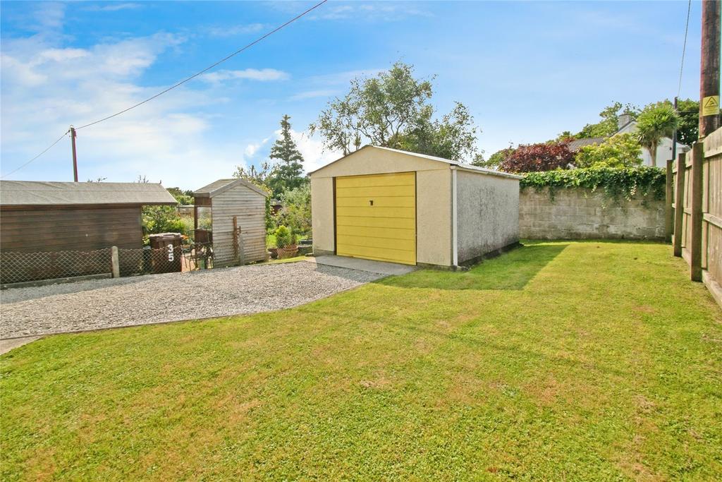 Rear Gardens