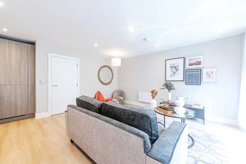 undefined, Kings Road, Newbury, Berkshire, RG14