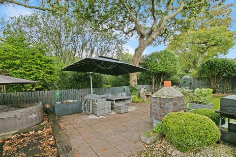undefined, Huthnance Close, Truro, Cornwall, TR1