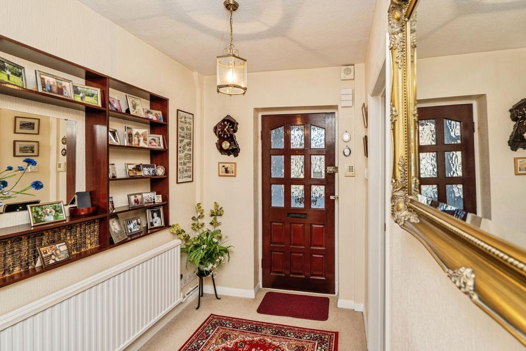 Pbox-IMG.jpg
