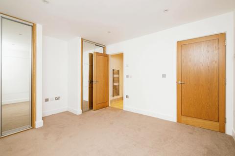 2 bedroom flat for sale, Renaissance, 52 High Street, Addlestone, Surrey, KT15