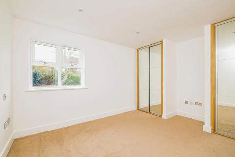 2 bedroom flat for sale, Renaissance, 52 High Street, Addlestone, Surrey, KT15