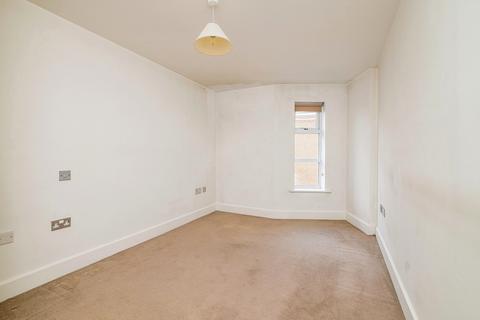 2 bedroom flat for sale, Renaissance, 50 High Street, Addlestone, Surrey, KT15