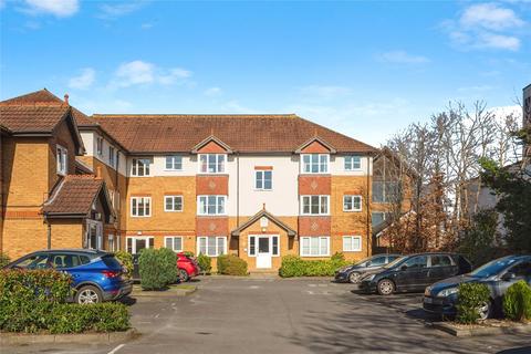 2 bedroom flat for sale, Brighton Road, Addlestone, Surrey, KT15