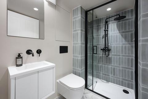 Studio to rent, - Kensington Gardens Square, London W2