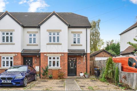 Liberty Hall Road, ADDLESTONE, Surrey, KT15