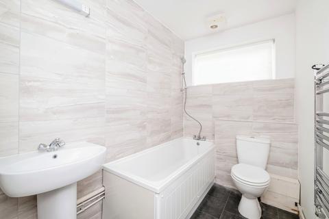 undefined, Goldsworth Road, Woking, Surrey, GU21