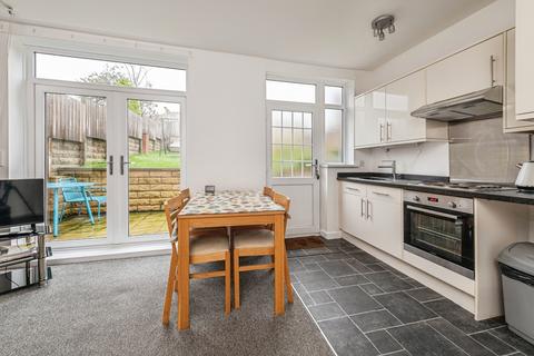 3 bedroom semi-detached house for sale, Leeds Road, West Yorkshire WF12