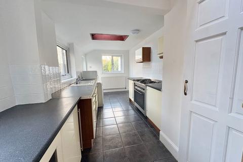 2 bedroom terraced house to rent, Rectory Street, Stourbridge DY8