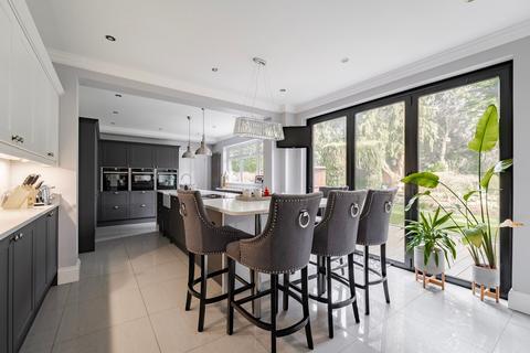 5 bedroom detached house for sale, Newmarket Road, Norwich