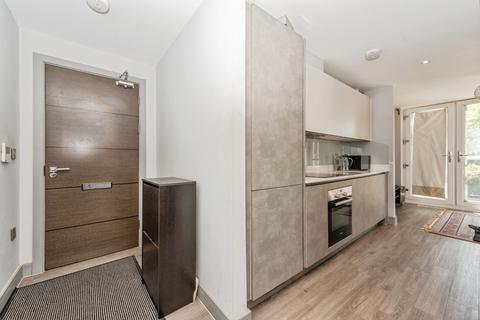 undefined, Park Terrace, Worcester Park, KT4
