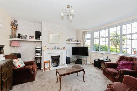 undefined, Kinross Avenue, WORCESTER PARK, Surrey, KT4