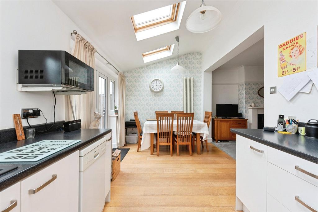 Kitchen/Dayroom