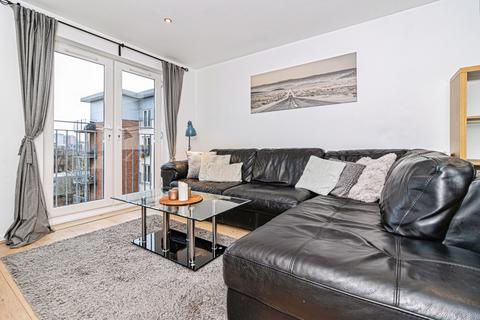 3 bedroom apartment for sale, Elmira Way, Salford M5