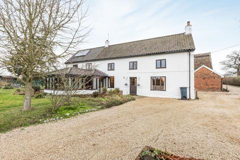 undefined, Historic Charm and Tranquillity in Lingwood