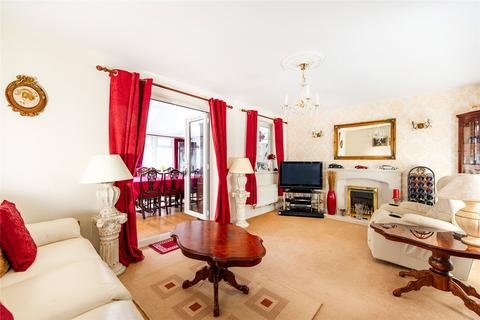 5 bedroom detached house for sale, Springfield Road, Rushden, Northampton, Northamptonshire, NN10