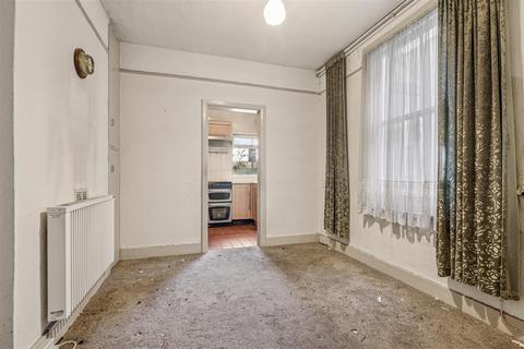 3 bedroom terraced house for sale, Whellock Road, London