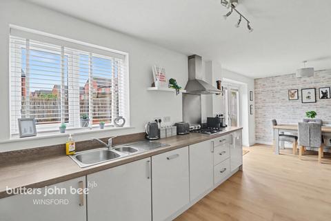 undefined, Hollies Close, Winsford