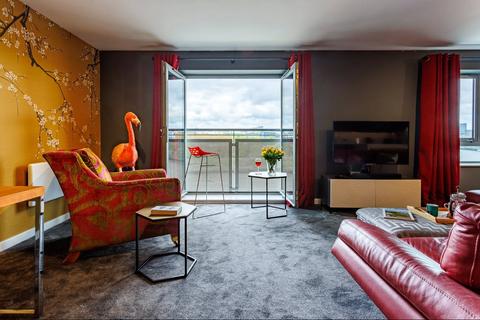 2 bedroom apartment for sale, Ouseburn Wharf, Quayside, Newcastle Upon Tyne