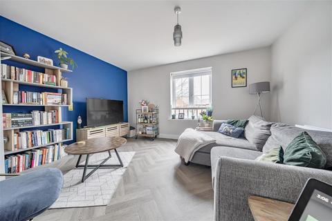 2 bedroom detached house for sale, Biddenham MK40