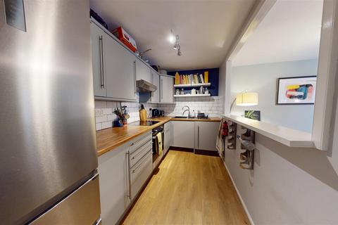 2 bedroom apartment for sale, Potato Wharf, Castlefield, Manchester