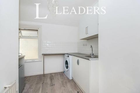undefined, Grosvenor Road, PE25