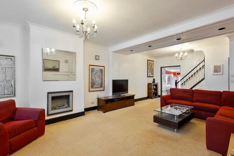 3 bedroom terraced house for sale, Tower Hamlets Road, London E17