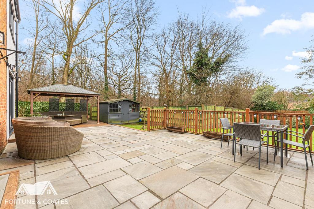 Paddock Mead 37.jpg