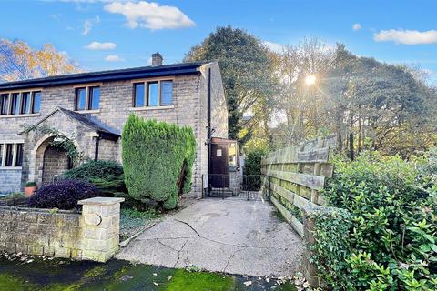 2 bedroom semi-detached house to rent, Sunnybank, Denby Dale, Huddersfield, HD8 8TJ