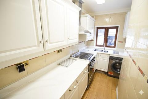 undefined, North Street, Romford RM1