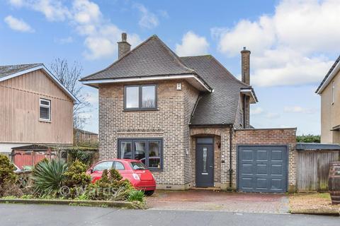 3 bedroom detached house for sale, Halcot Avenue, Bexleyheath DA6