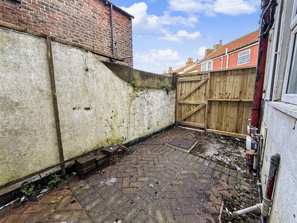 Rear Yard