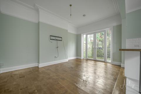 6 bedroom semi-detached house to rent, Long Oaks Ave, Swansea
