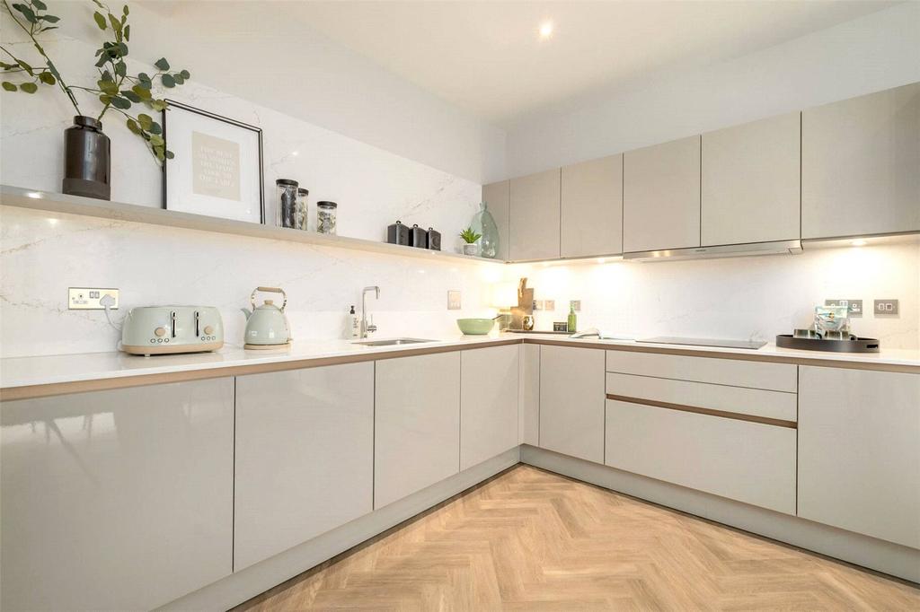 Kitchen/Dining