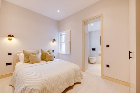 2 bedroom flat for sale, Fulham Palace Road, Fulham, London