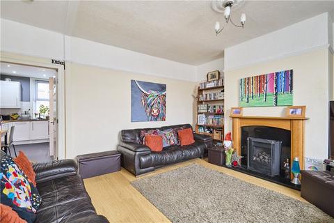 4 bedroom terraced house for sale, Swaine Hill Street, Yeadon, Leeds, LS19