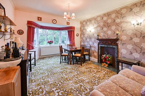 4 bedroom detached house for sale, 17 Lothians Road, Tettenhall, Wolverhampton, WV6 9PN