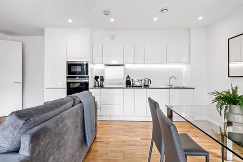 2 bedroom flat to rent, Millharbour, London