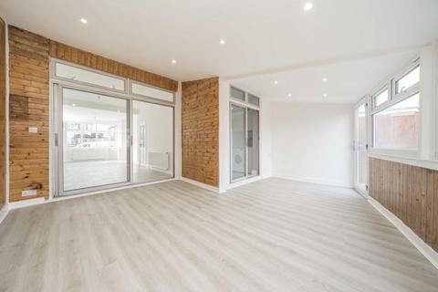 undefined, North Way, London NW9