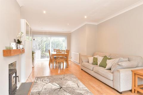 3 bedroom semi-detached house for sale, Frobisher Way, Gravesend, Kent