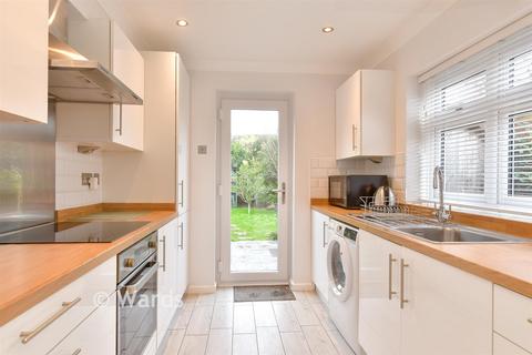 3 bedroom semi-detached house for sale, Frobisher Way, Gravesend, Kent