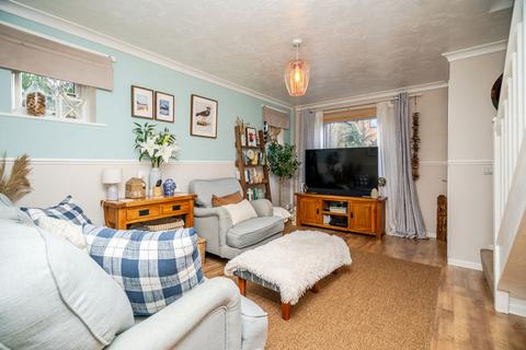2 bedroom end of terrace house for sale, Porthcawl Green, Tattenhoe, Milton Keynes MK4
